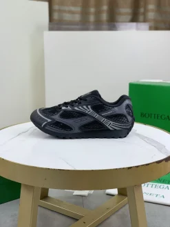 BOTTEGA VENETA Sneakers Leather & Mesh EU35-45 B40202608031457