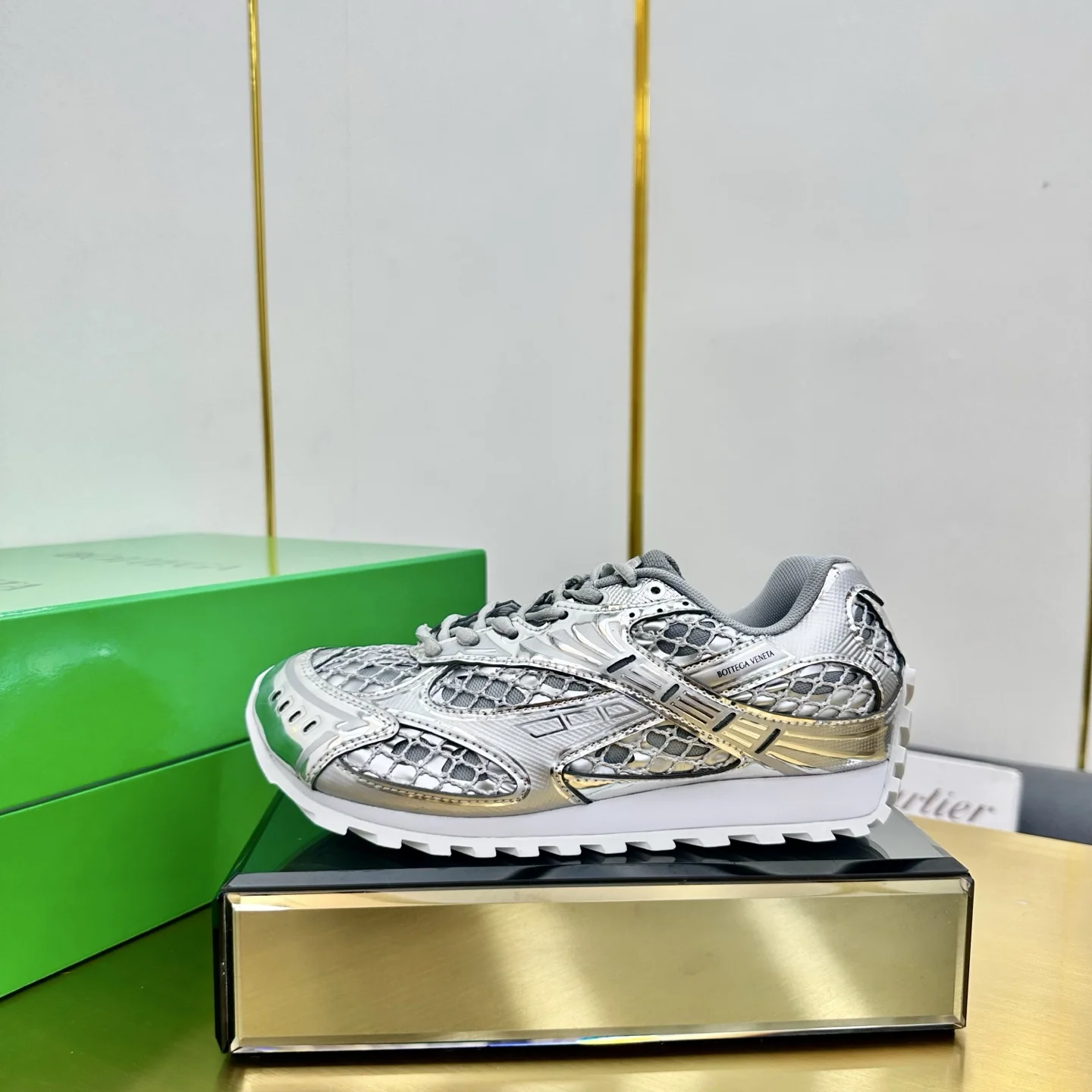 BOTTEGA VENETA Sneakers Leather & Mesh EU35-47 B40202608030052