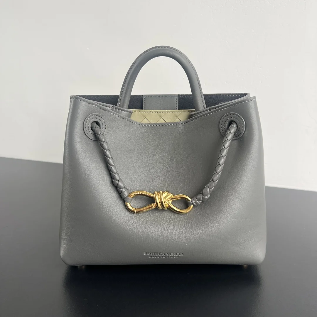 BOTTEGA VENETA Top Handle Bags Calf Leather (Grey-Gold) 25X22X10 A080202608080853