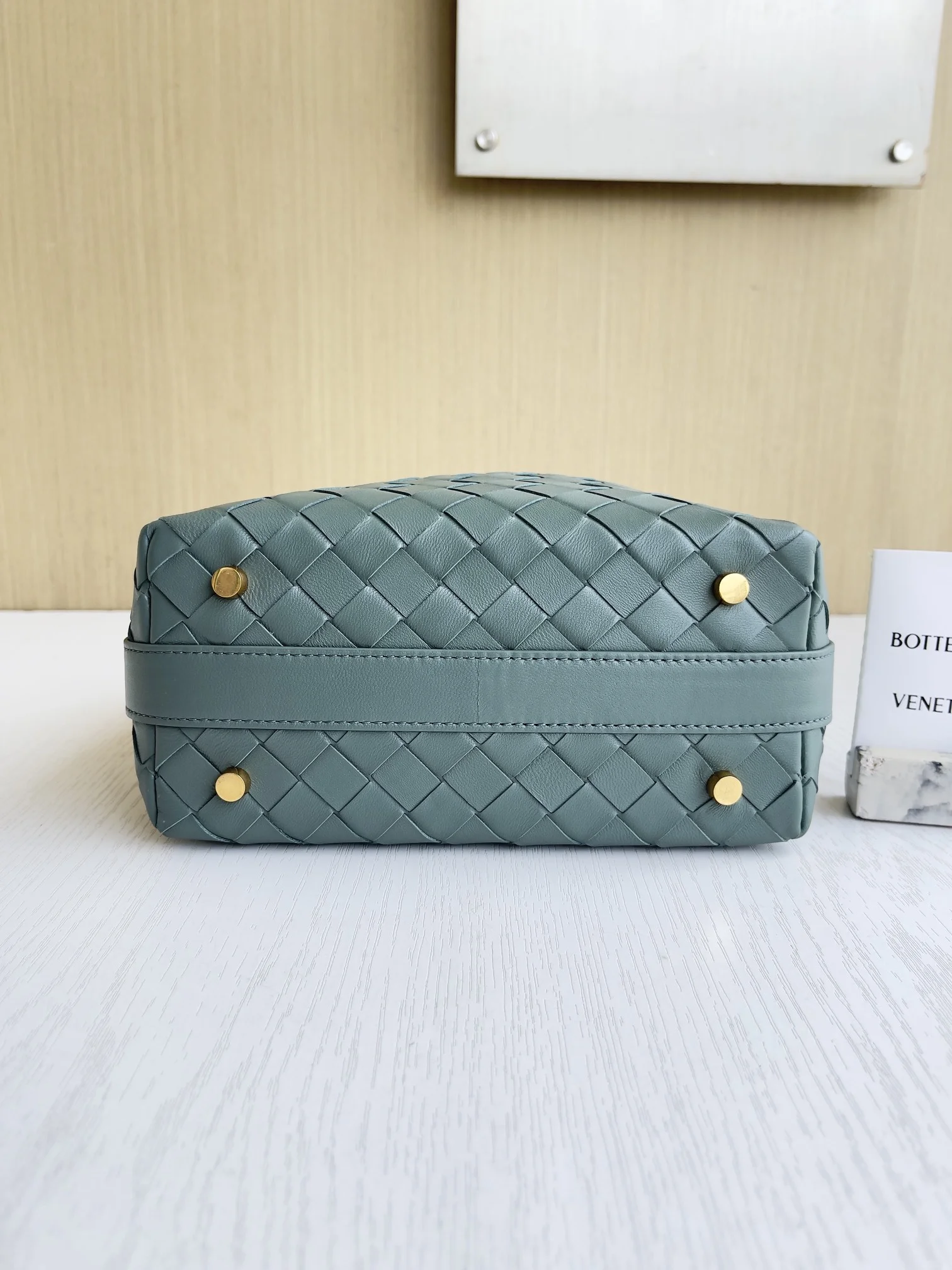 BOTTEGA VENETA Top Handle Bags Intrecciato Leather (Blue-Gray) 22X13X9CM F80202608080219 - Image 5