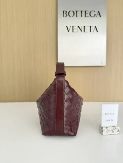 Alternative view of BOTTEGA VENETA Top Handle Bags Intrecciato Leather (Burgundy-Red) 22X13X9CM F80202608080205