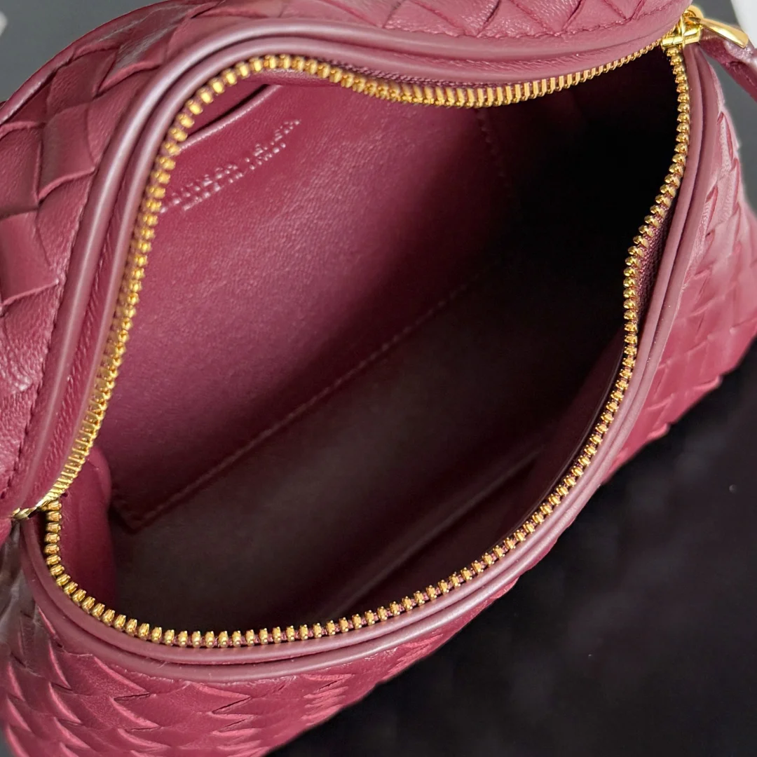 BOTTEGA VENETA Top Handle Bags Lamb Leather (Burgundy-Gold) 19X14X3CM G80202608080106 - Image 9