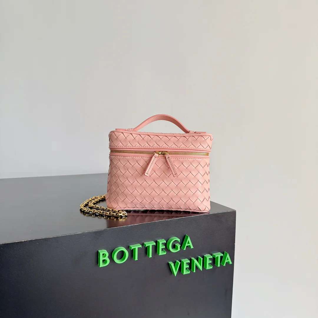 BOTTEGA VENETA Top Handle Bags Lamb Leather (Pink-Gold) 19X14X3CM G80202608080105