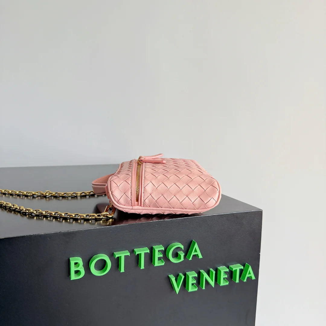 BOTTEGA VENETA Top Handle Bags Lamb Leather (Pink-Gold) 19X14X3CM G80202608080105 - Image 4