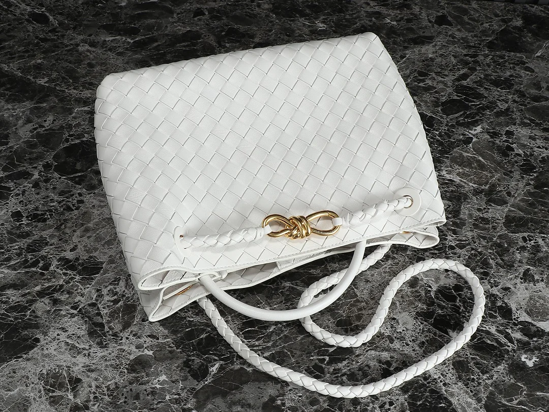 BOTTEGA VENETA Top Handle Bags Nappa Lambskin (White-Gold) 32X24X12 A130202608080560 - Image 3