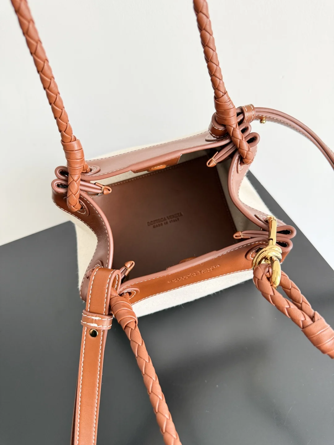 BOTTEGA VENETA Totes Bags Canvas Leather (White-Brown) 21X17X16CM I10202608080757 - Image 9
