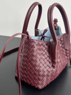 Alternative view of BOTTEGA VENETA Totes Bags Intrecciato Leather (Burgundy-Blue) 15X24X12CM H80202608080634