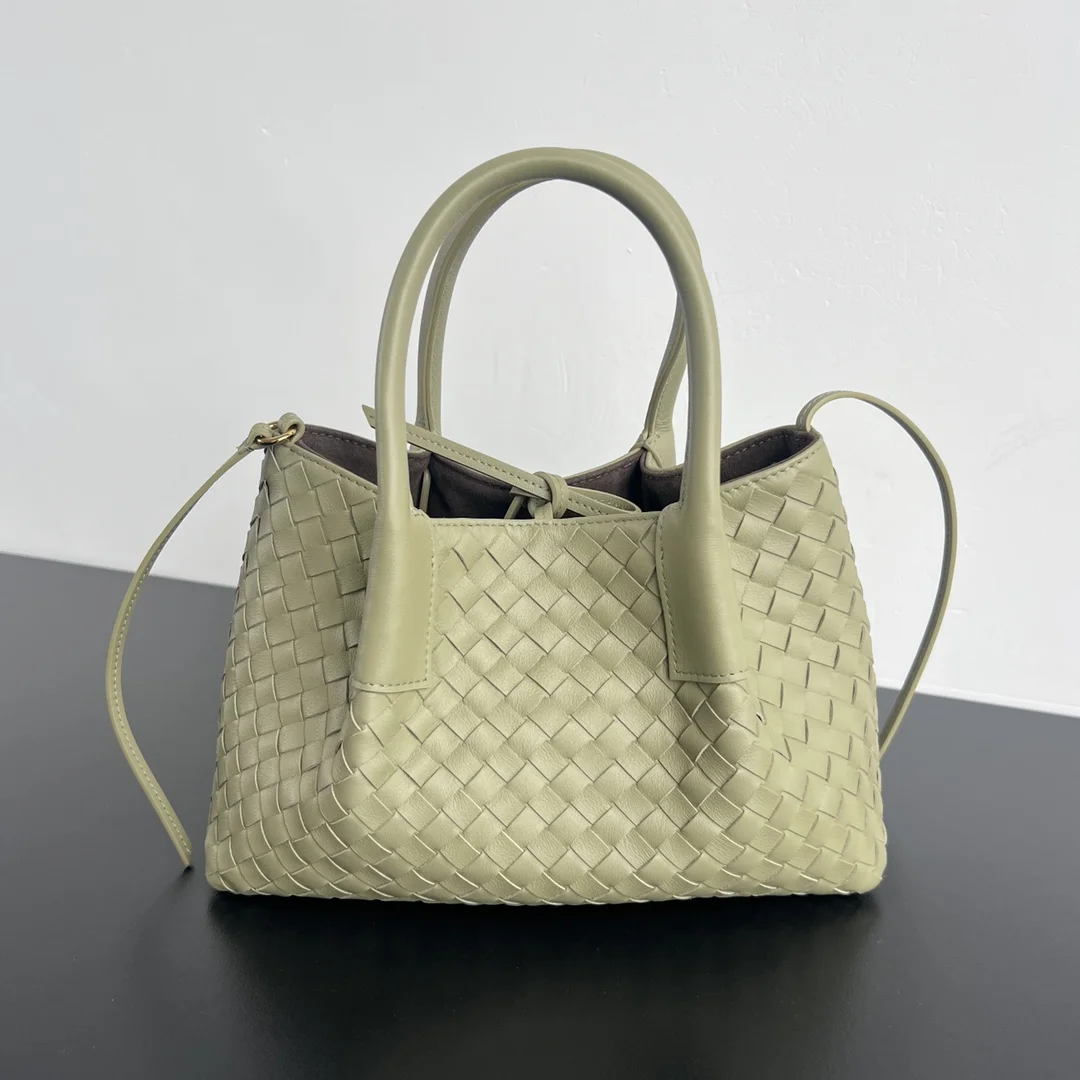 BOTTEGA VENETA Totes Bags Intrecciato Leather (Green) 15X24X12CM H80202608080635
