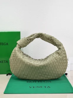 Alternative view of BOTTEGA VENETA Totes Bags Lamb Leather (Beige) 40X48X16 I30202608080091