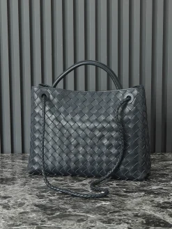BOTTEGA VENETA Totes Bags Nappa Lambskin (Black) 32X24X12 A130202608080569