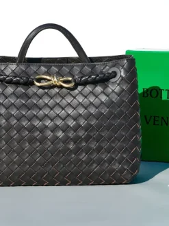 BOTTEGA VENETA Totes Bags Nappa Lambskin (Black-Gold) 32X24X12 A130202608080556