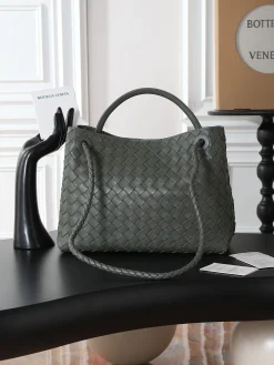 Alternative view of BOTTEGA VENETA Totes Bags Nappa Lambskin (Green-Silver) 32X24X12 A130202608080548
