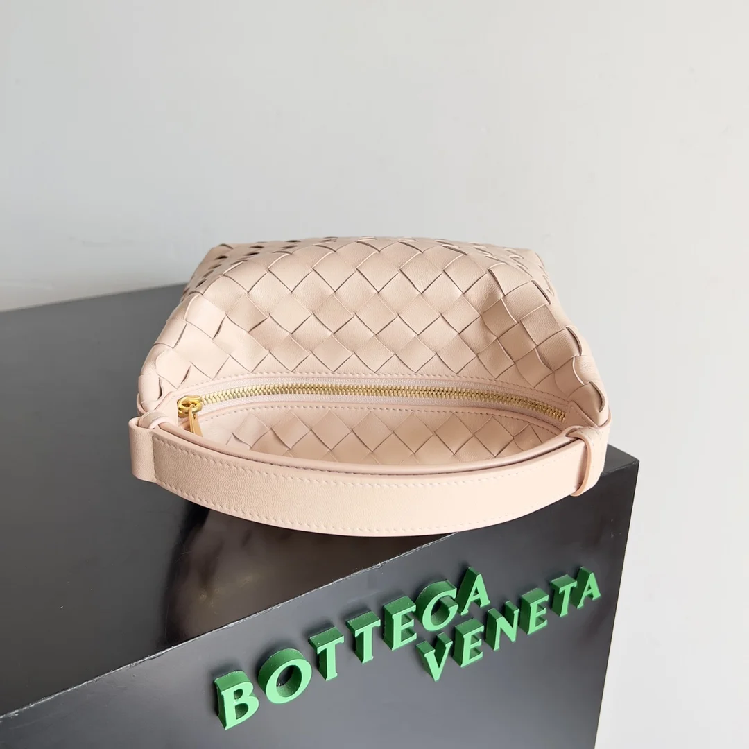 BOTTEGA VENETA Trend Bags Nappa Lambskin (Beige) 22X13X9 F80202608080238 - Image 5
