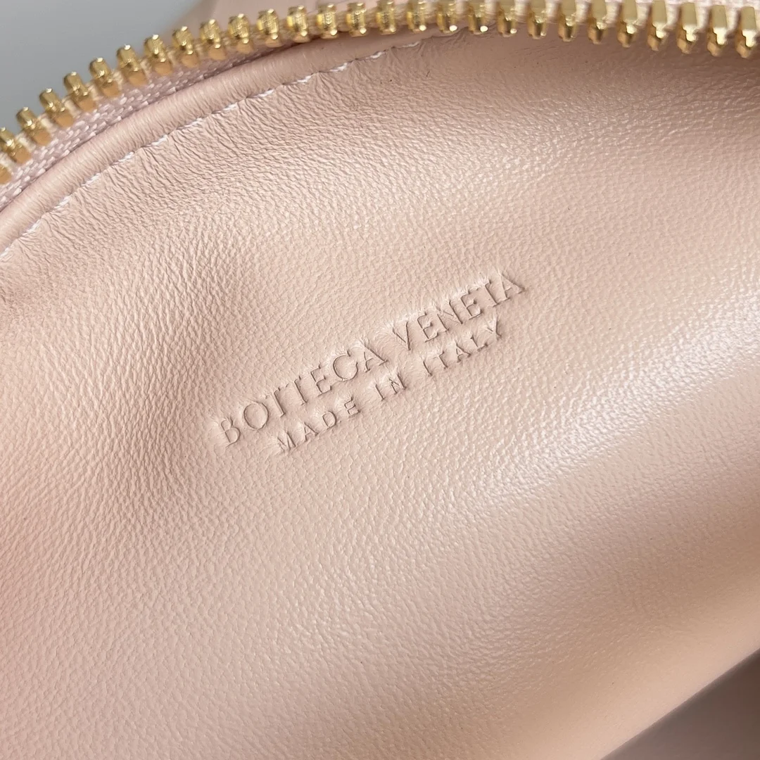 BOTTEGA VENETA Trend Bags Nappa Lambskin (Beige) 22X13X9 F80202608080238 - Image 8