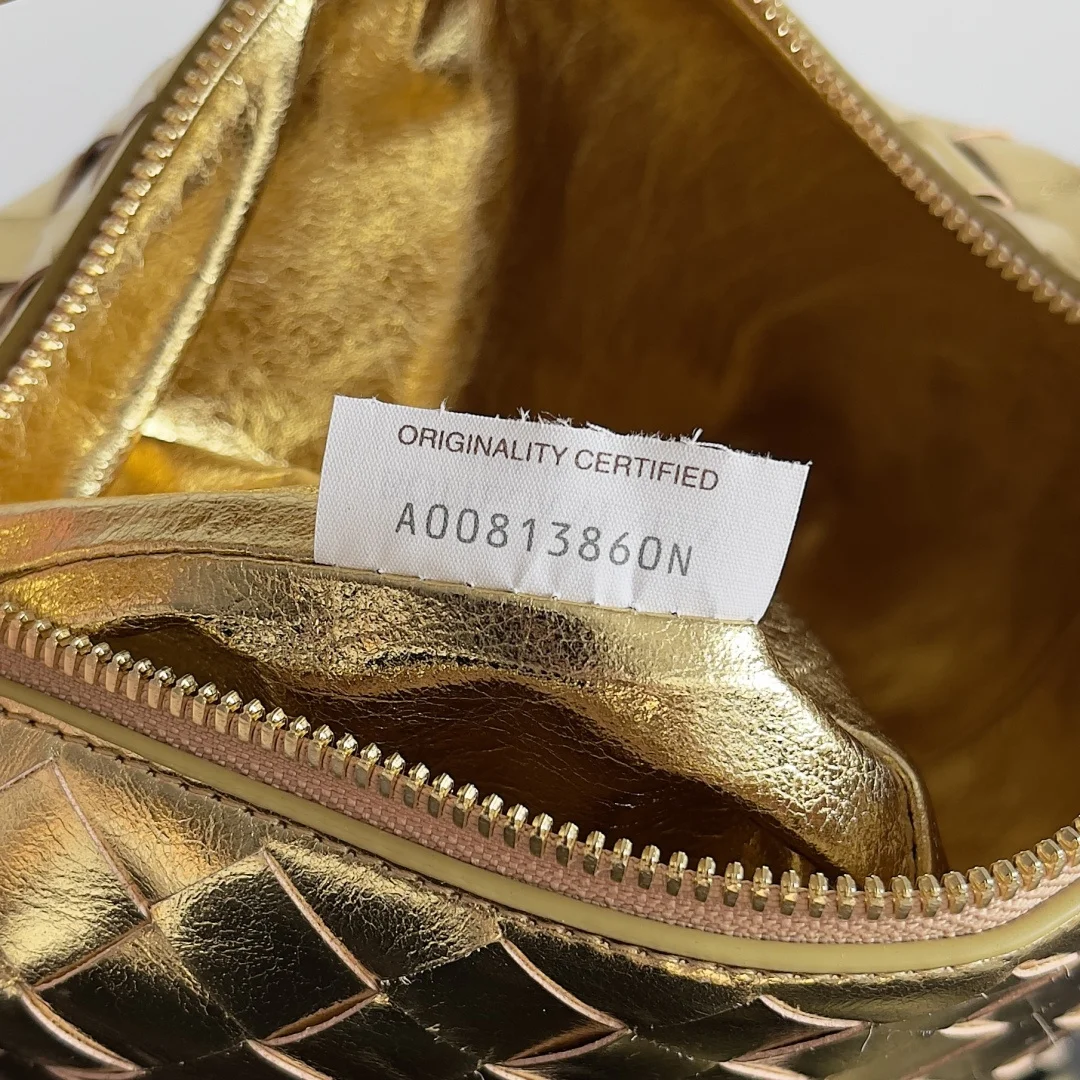 BOTTEGA VENETA Trend Bags Nappa Lambskin (Gold) 22X13X9 F80202608080229 - Image 8