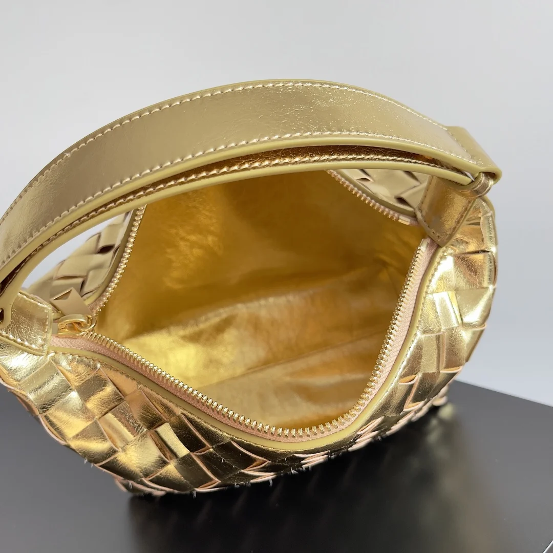 BOTTEGA VENETA Trend Bags Nappa Lambskin (Gold) 22X13X9 F80202608080229 - Image 9
