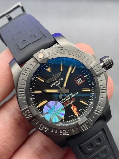 Alternative view of BREITLING Superocean Automatic (Black-Blue Dial) 44mm GF A650202608050114