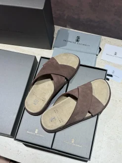 Alternative view of BRUNELLO CUCINELLI Slides Suede EU39-44 B90202608032675