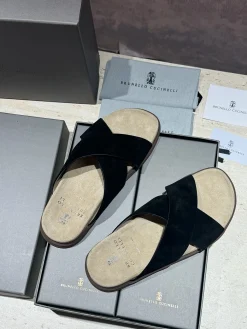 Alternative view of BRUNELLO CUCINELLI Slides Suede EU39-44 B90202608032677