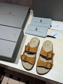 Alternative view of BRUNELLO CUCINELLI Slides Suede Microporous EU39-44 B90202608032688