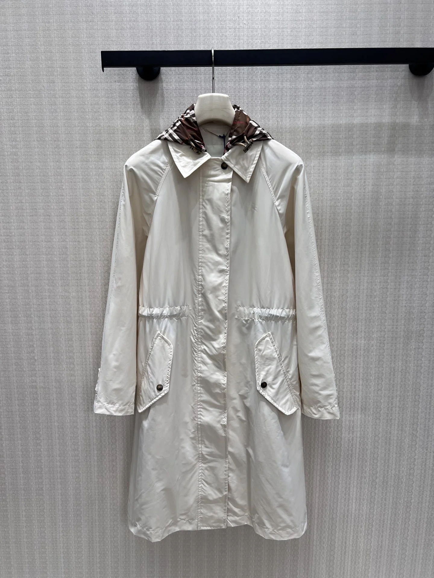 BURBERRY Coats Polyester S-M-L D65202608040241