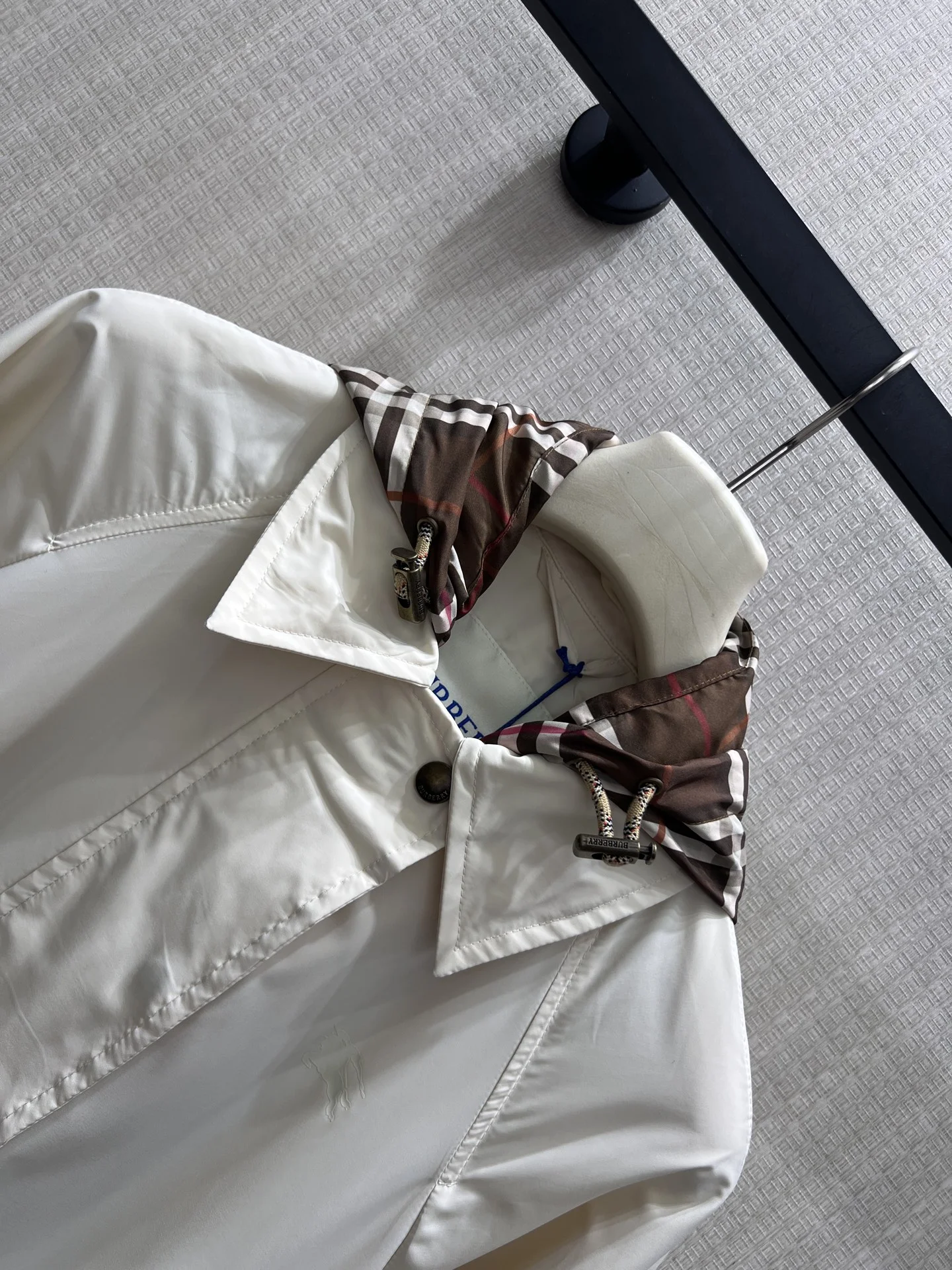 BURBERRY Coats Polyester S-M-L D65202608040241 - Image 4