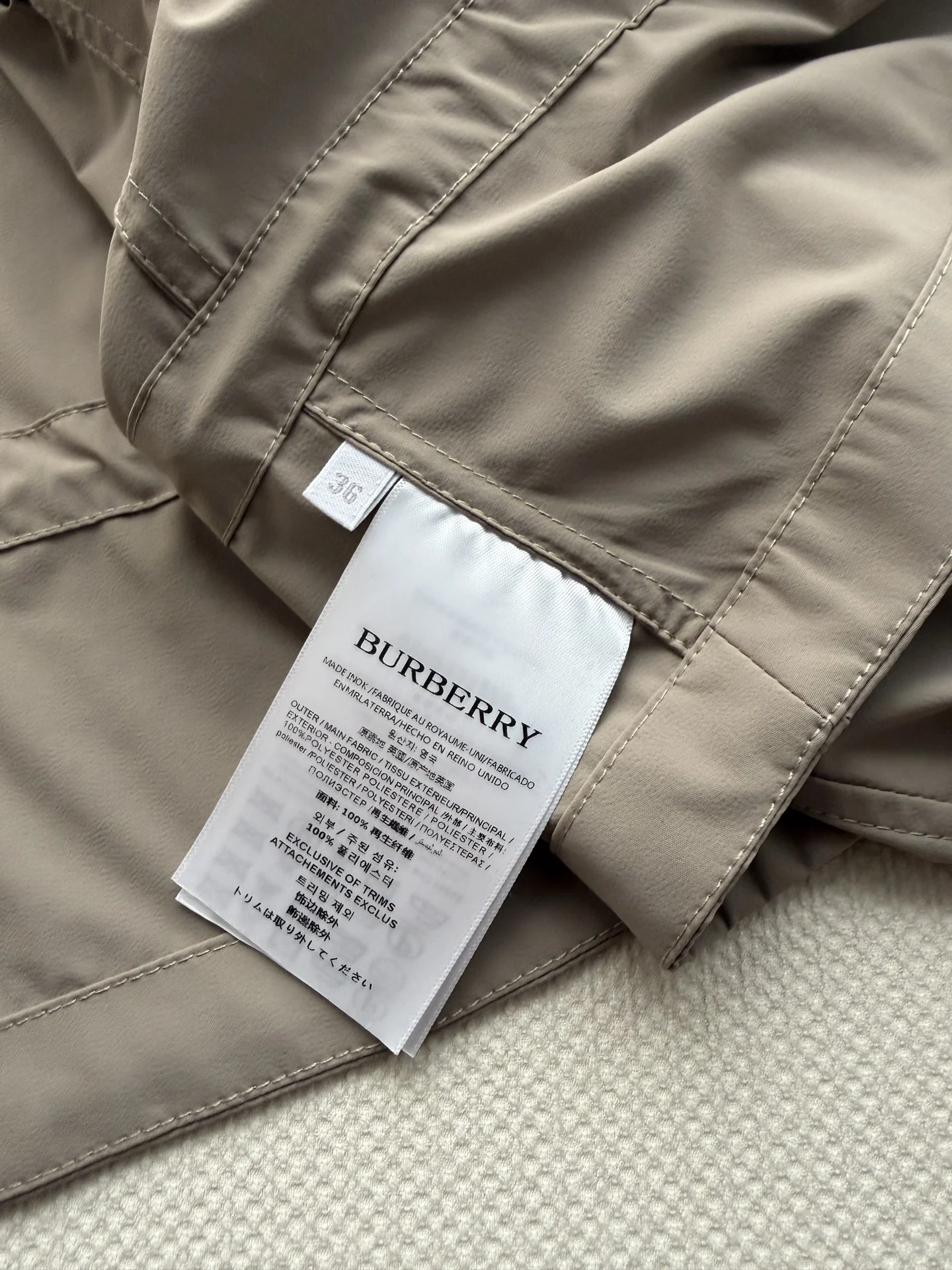 BURBERRY Jackets Nylon S-M-L C65202608040548 - Image 9