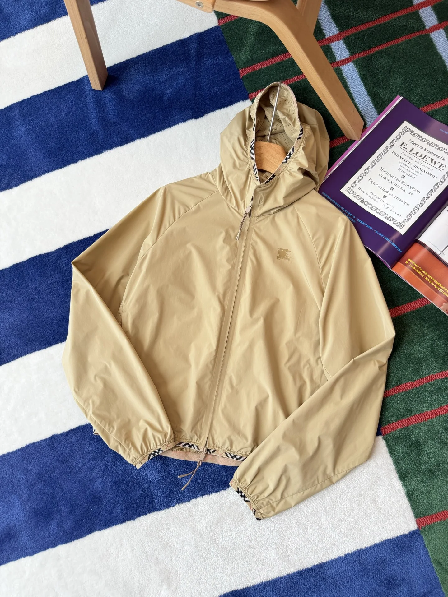 BURBERRY Jackets Polyester S-M-L C85202608042655 - Image 2