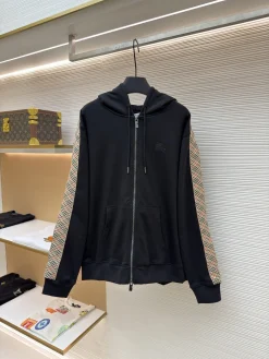 BURBERRY Jackets S-L B30202608060224