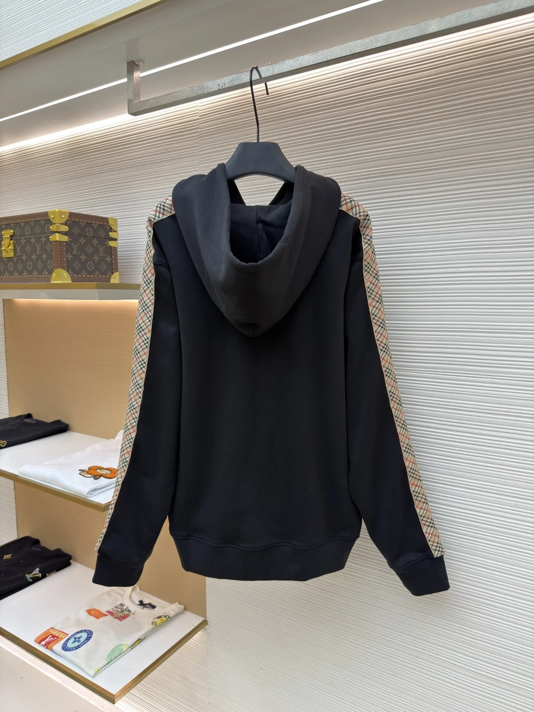 BURBERRY Jackets S-L B30202608060224 - Image 2