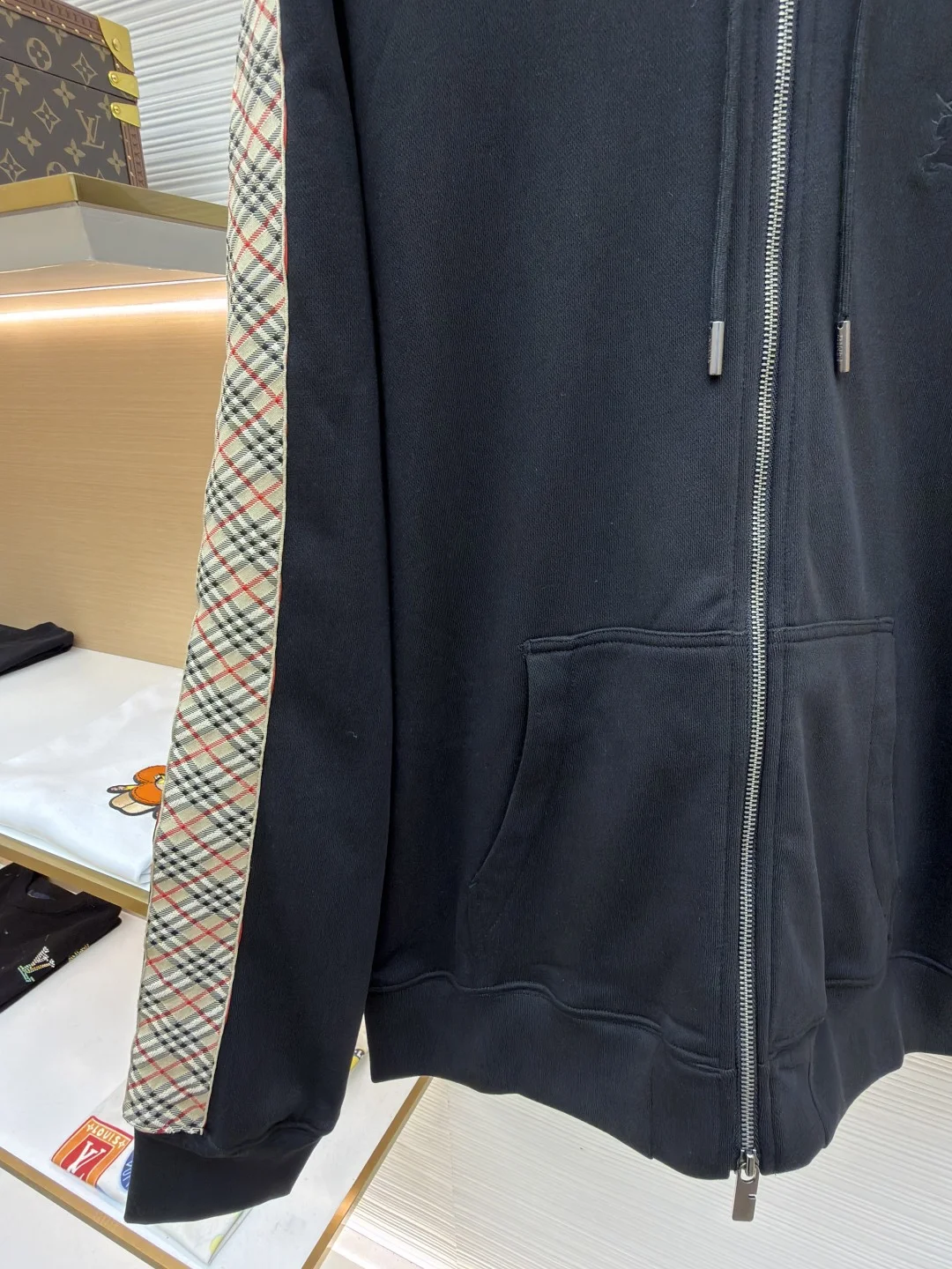BURBERRY Jackets S-L B30202608060224 - Image 6