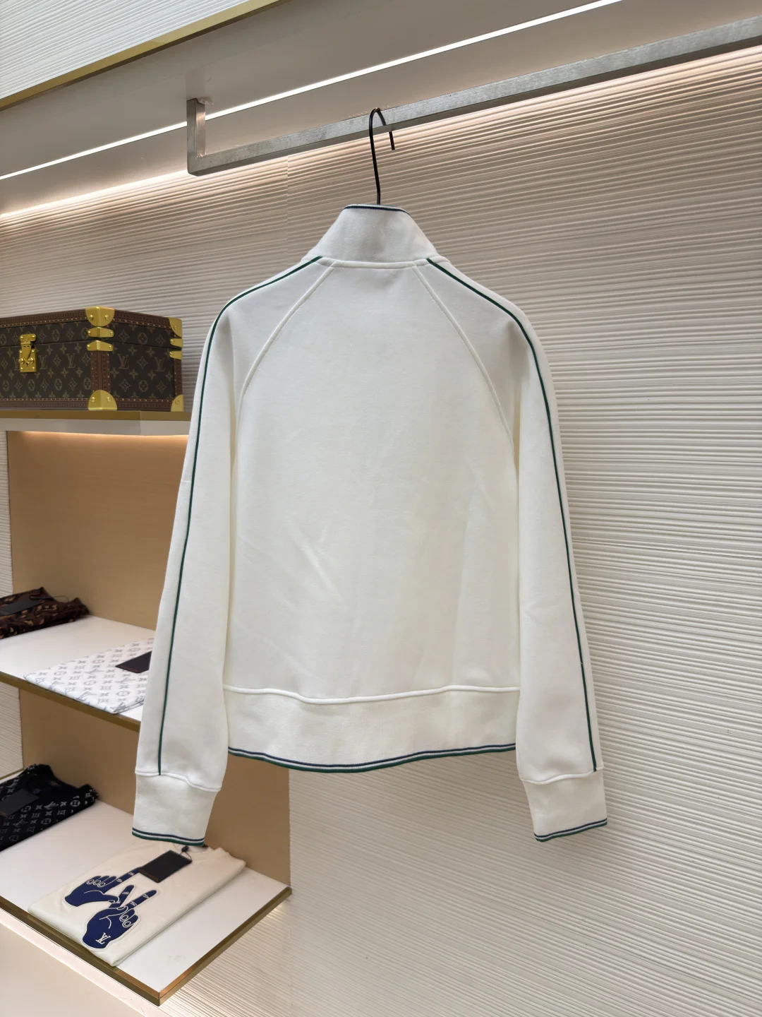 BURBERRY Jackets S-L B95202608060173 - Image 2
