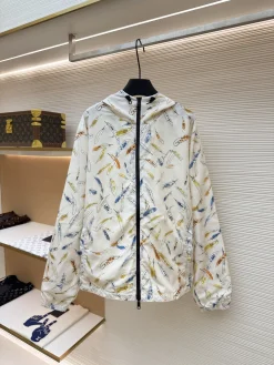 BURBERRY Jackets S-L C05202608060174