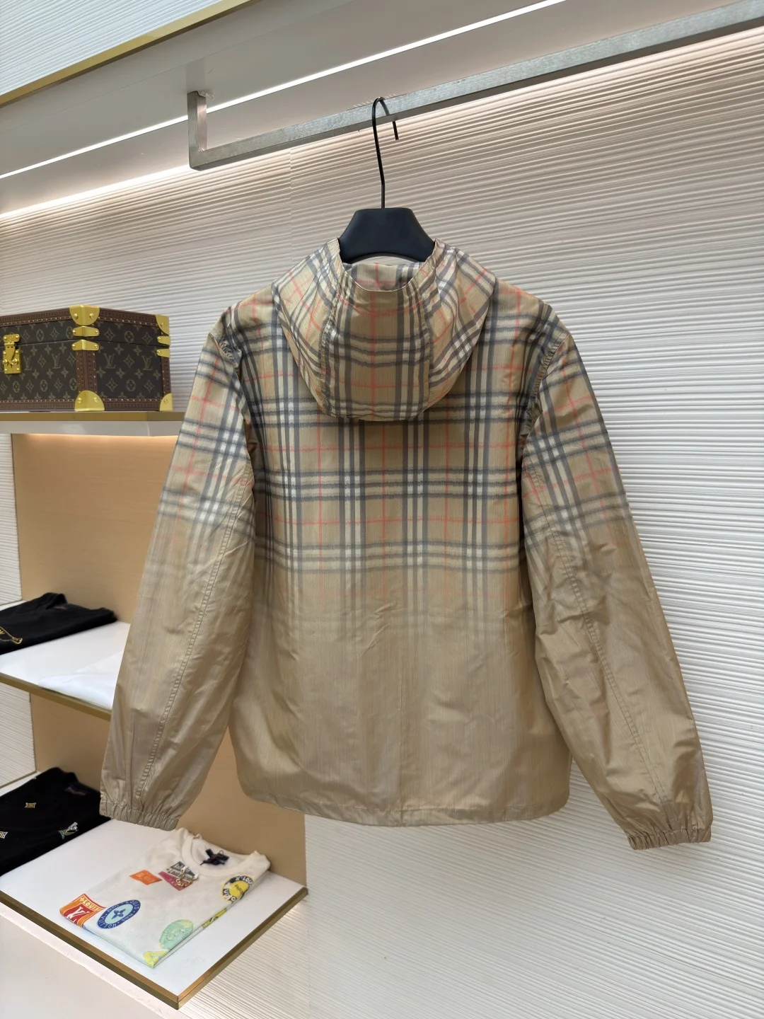 BURBERRY Jackets S-L C15202608060161 - Image 2