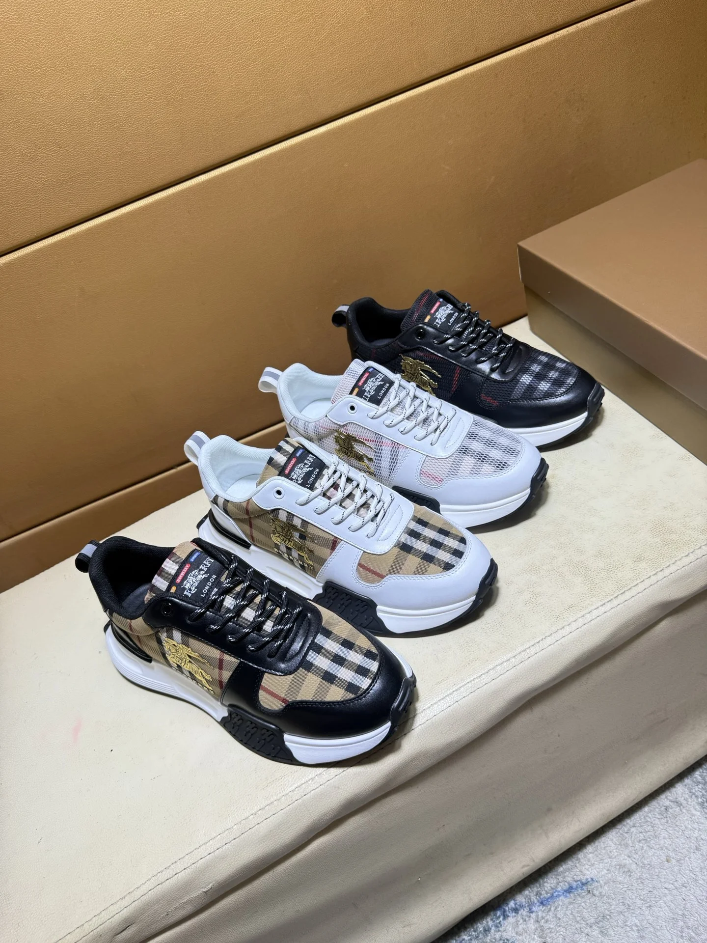 BURBERRY Sneakers Leather EU38-44 B20202608030442 - Image 9