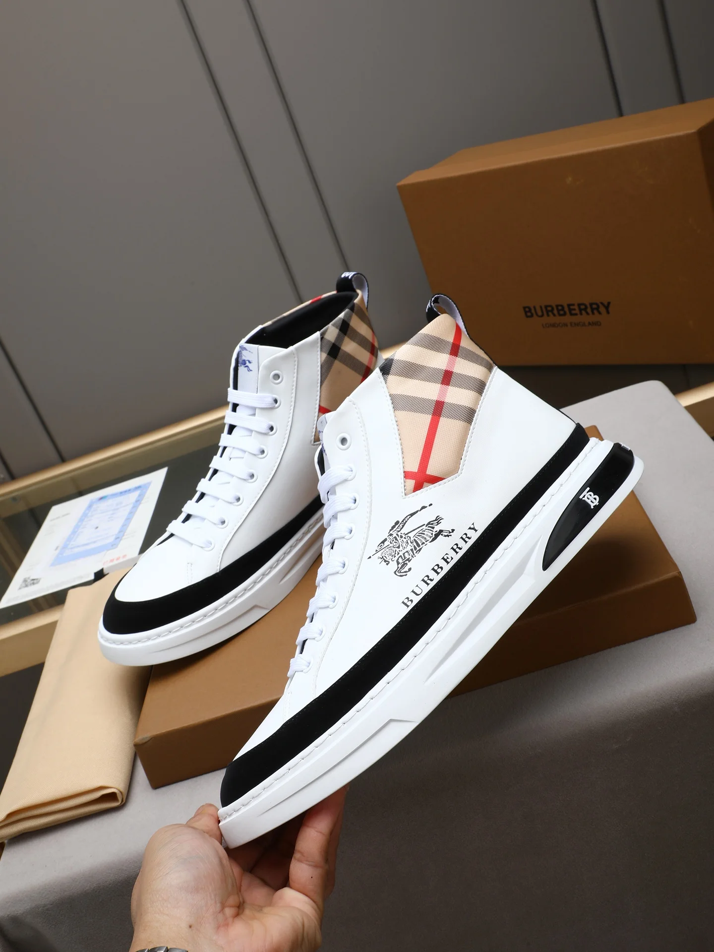 BURBERRY Sneakers Leather & Sheepskin EU38-44 B10202608030368 - Image 2