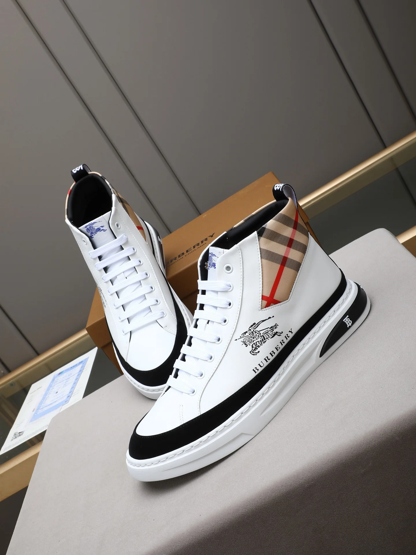 BURBERRY Sneakers Leather & Sheepskin EU38-44 B10202608030368 - Image 8