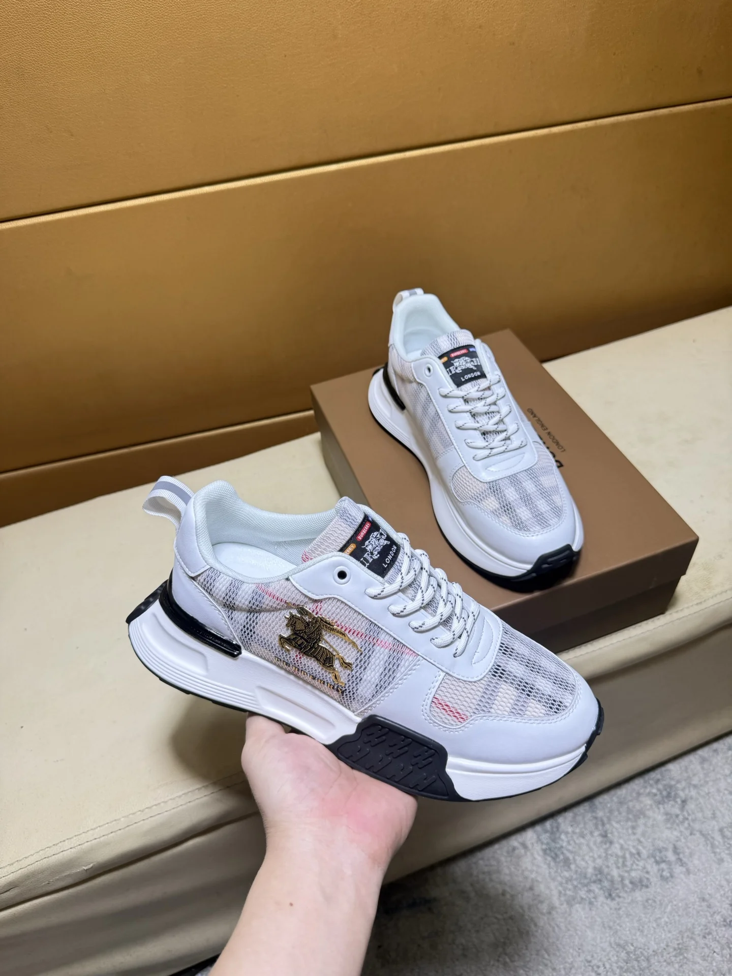 BURBERRY Sneakers Leather & Sheepskin EU38-44 B20202608030441