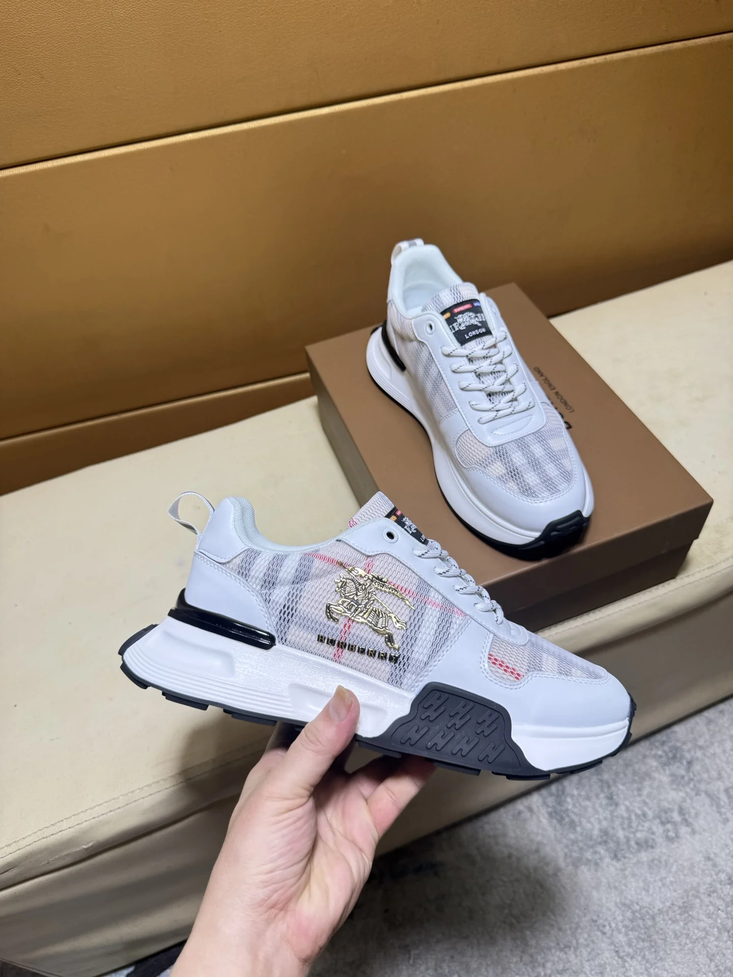 BURBERRY Sneakers Leather & Sheepskin EU38-44 B20202608030441 - Image 2