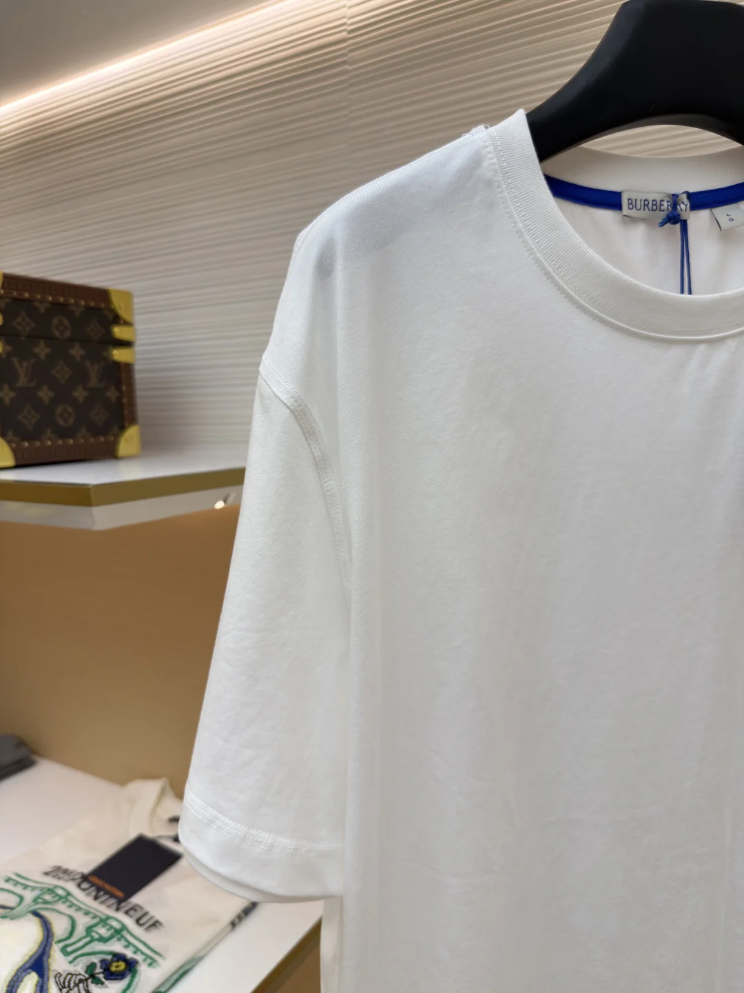 BURBERRY T-shirts Cotton S-XL A10202608060089 - Image 4