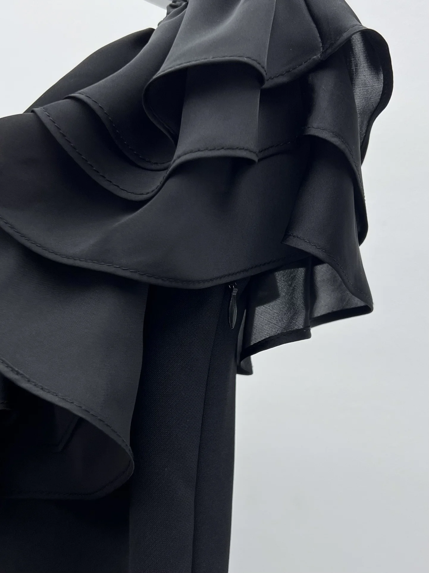 CELINE Dresses S-L C70202608041133 - Image 5