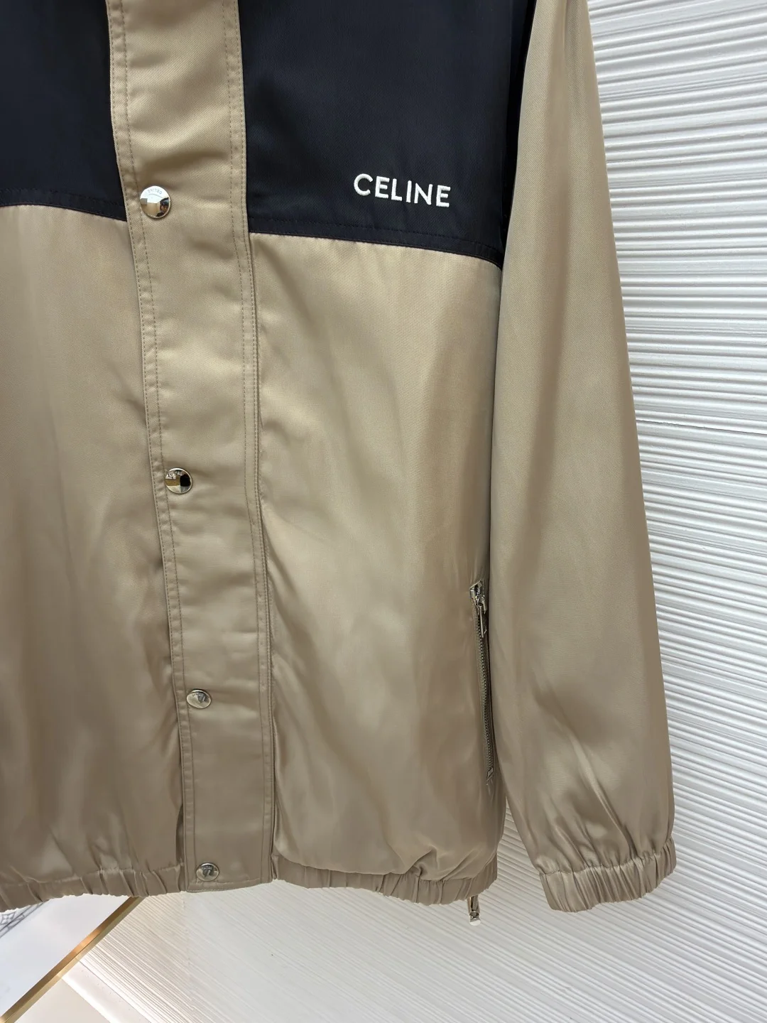 CELINE Jackets Nylon 46-52 C55202608060218 - Image 7