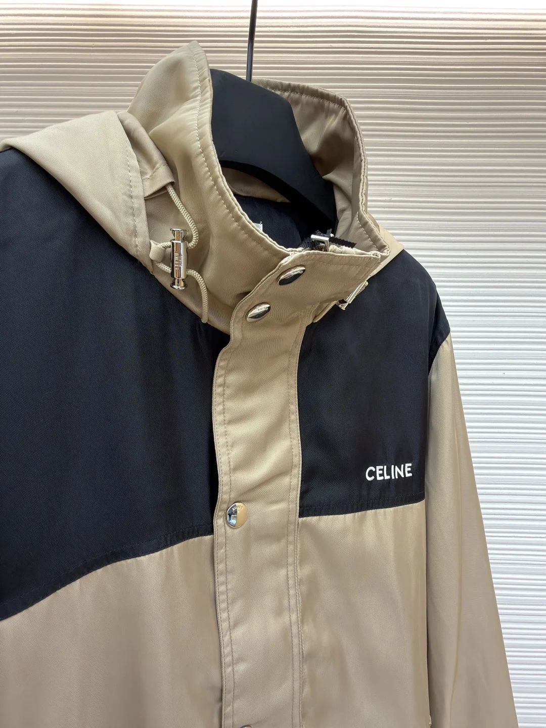 CELINE Jackets Nylon 46-52 C55202608060218 - Image 8