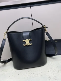CELINE Shoulder Bags Calfskin Leather (Black-Gold) 28X24X16CM I50202608090020