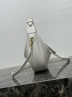 Alternative view of CELINE Shoulder Bags Calfskin Leather (White-Gold) 21X24X5CM G20202608091014