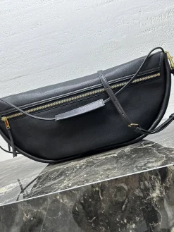 Alternative view of CELINE Shoulder Bags Metal Hardware (Black-Gold) 46X19X10 CM I60202608090203