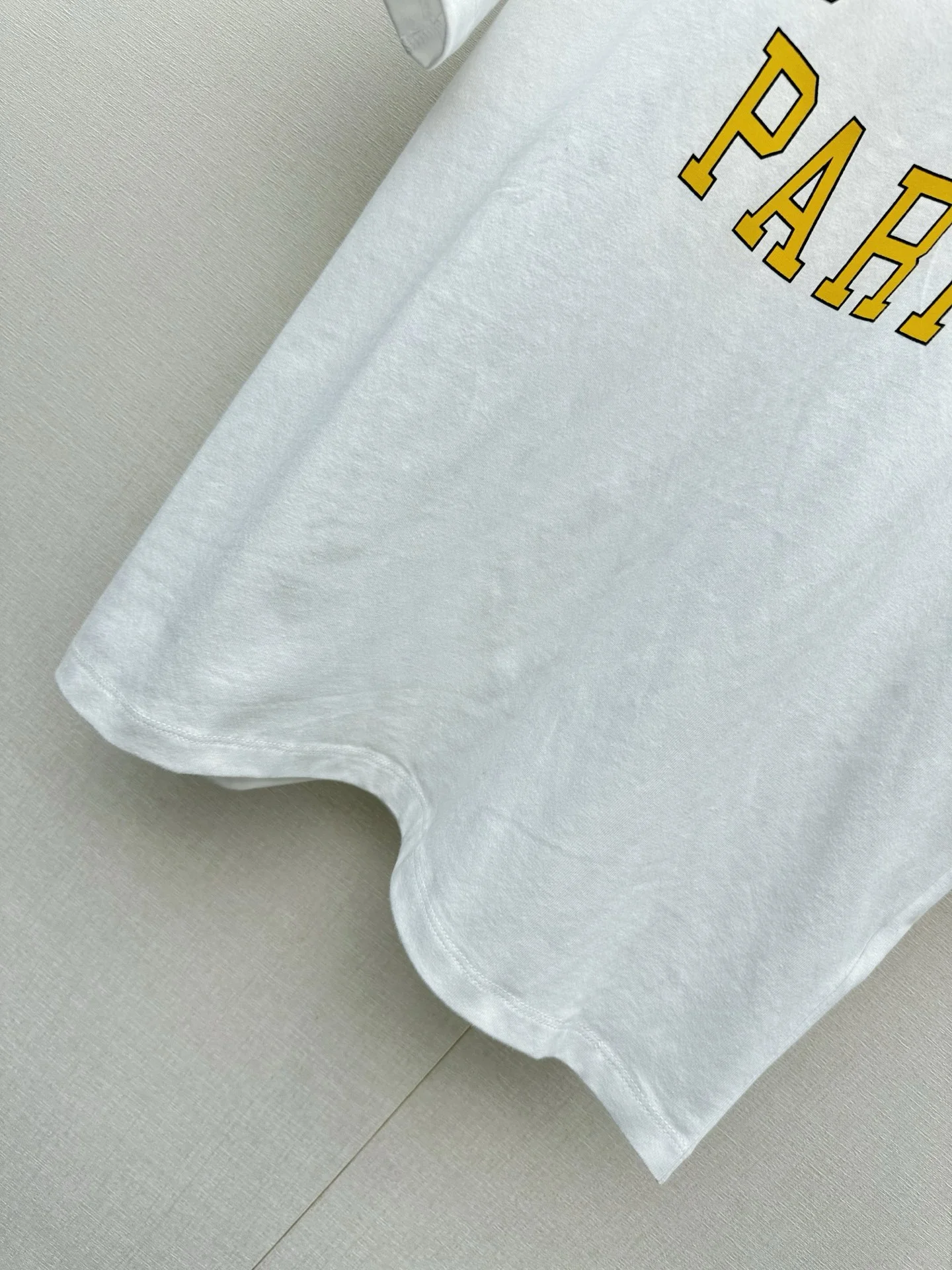 CELINE T-shirts Cotton S-M-L A75202608042875 - Image 6