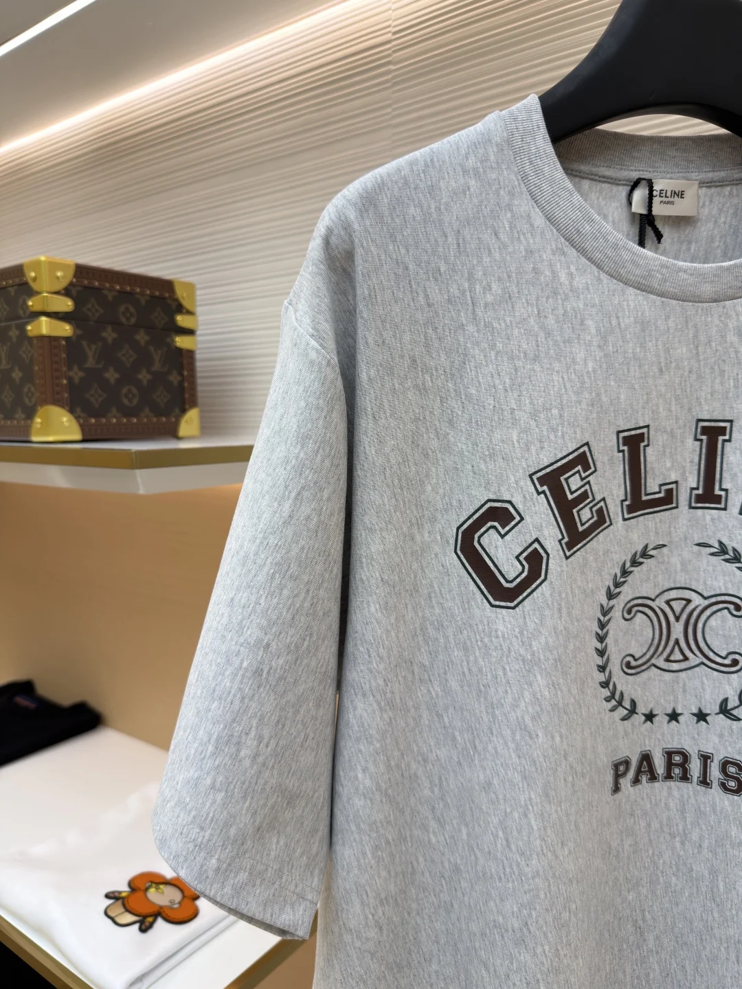 CELINE T-shirts Cotton XS-L A30202608060441 - Image 4