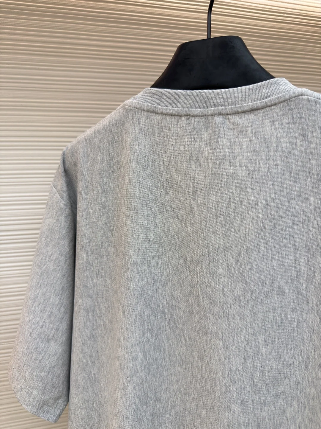 CELINE T-shirts Cotton XS-L A30202608060441 - Image 9