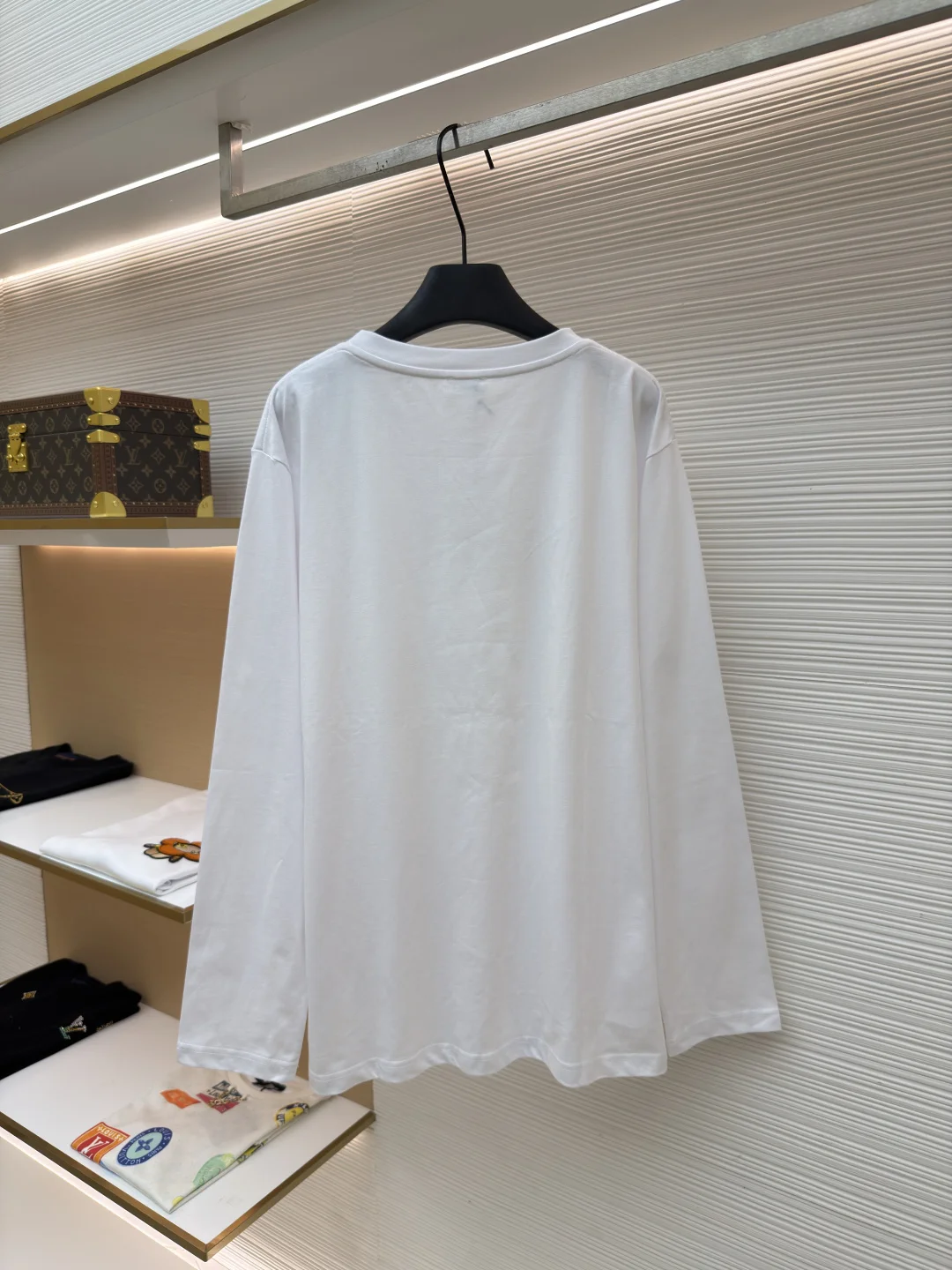 CELINE T-shirts Cotton XS-L A40202608060464 - Image 2